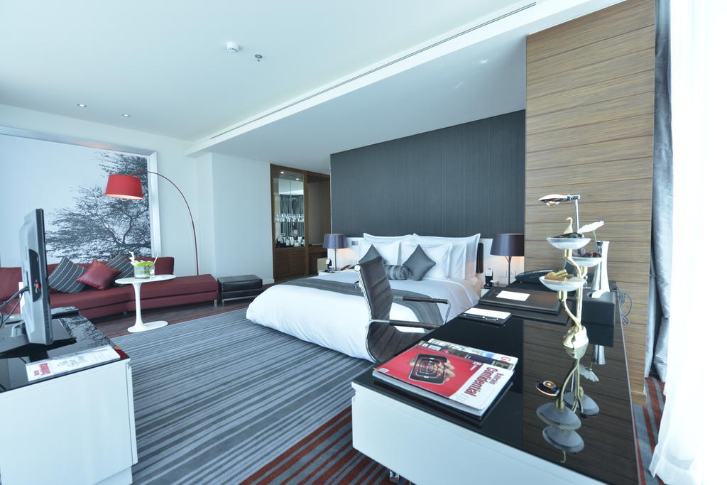 Ramee Grand Hotel And Spa Manama Cameră foto A bedroom at the hotel