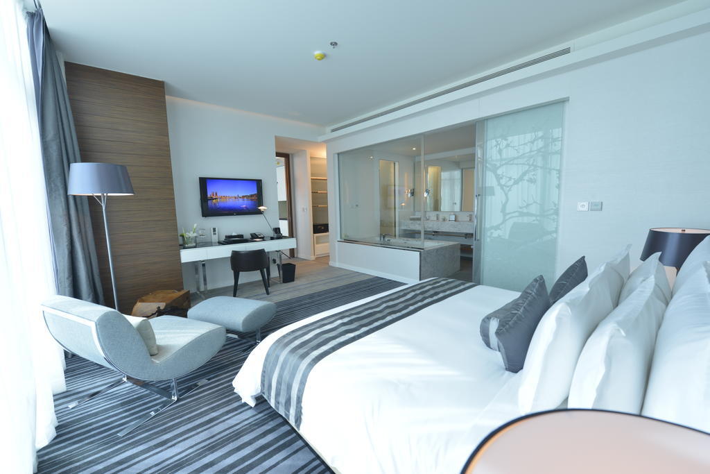 Ramee Grand Hotel And Spa Manama Cameră foto Deluxe room